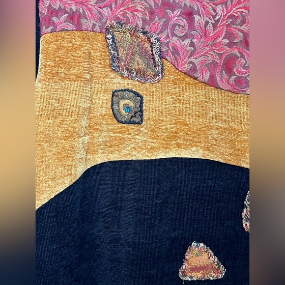 Unique and beautiful jacket. Woman size large - perfect fall fashion​ - Picture 2 of 8